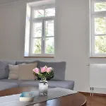 Alte Flugleitung Guest house Stendal