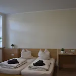Guest house Alte Flugleitung 3*
