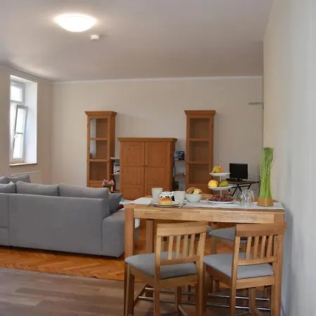 Alte Flugleitung 3* Stendal