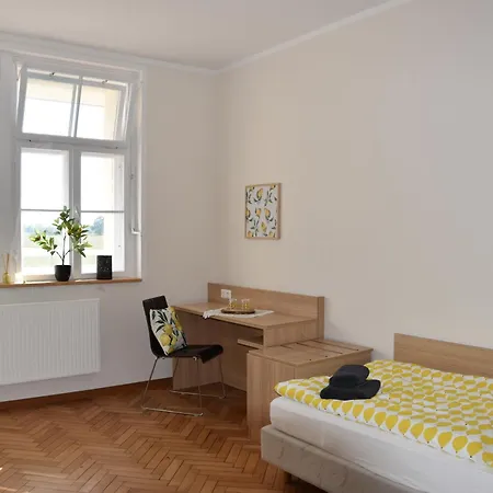 Casa de hóspedes Alte Flugleitung 3*