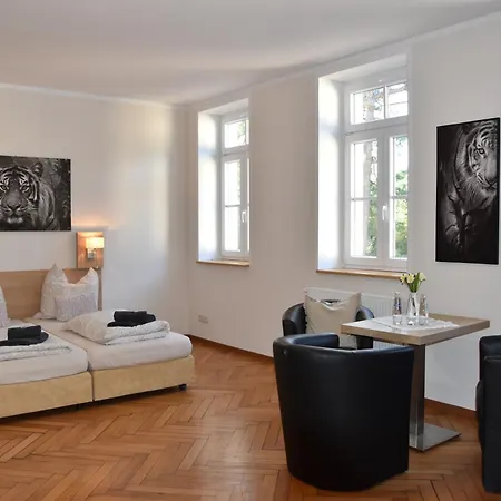 Casa de hóspedes Alte Flugleitung Stendal