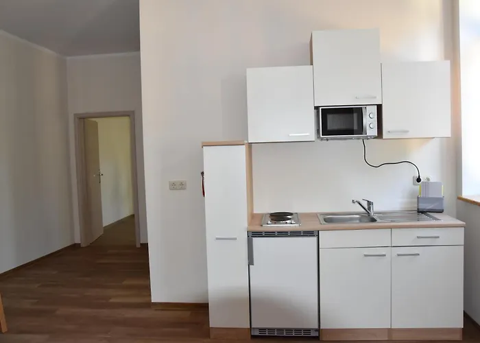 Alte Flugleitung Guest house 3*